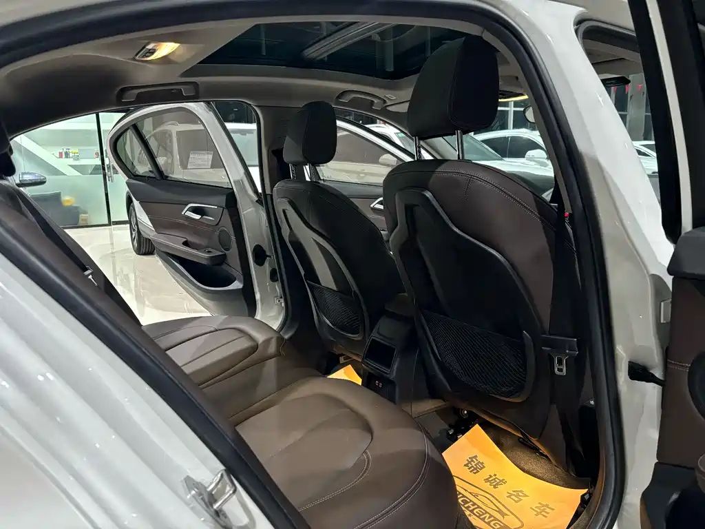 BMW 1 Series 2020 120i M Sports Package купить на сайте DeffCars
