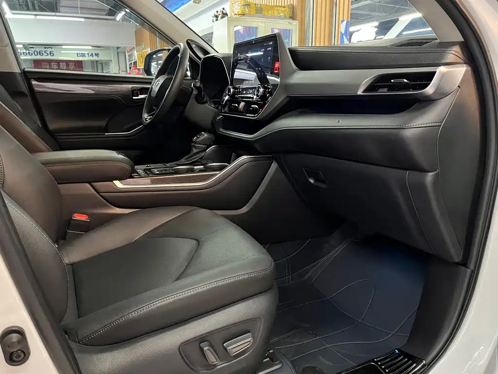 Highlander 2023 2.5L smart electric hybrid dual-engine four-wheel drive extreme version 7 seats купить на сайте DeffCars