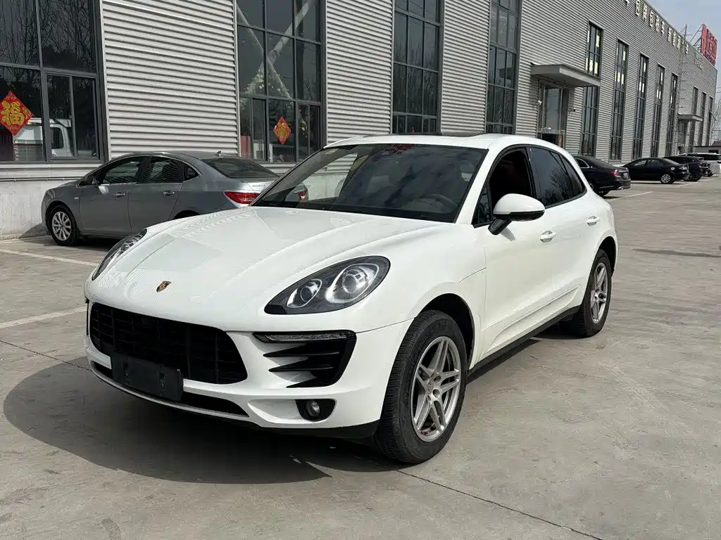 Macan 2017 Macan 2.0T купить на сайте DeffCars