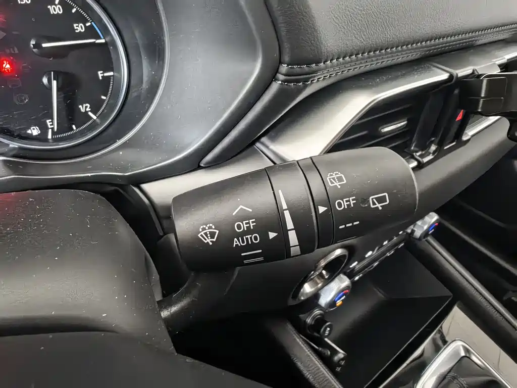 Mazda CX-5 2022 2.0L automatic two-wheel drive smart model купить на сайте DeffCars