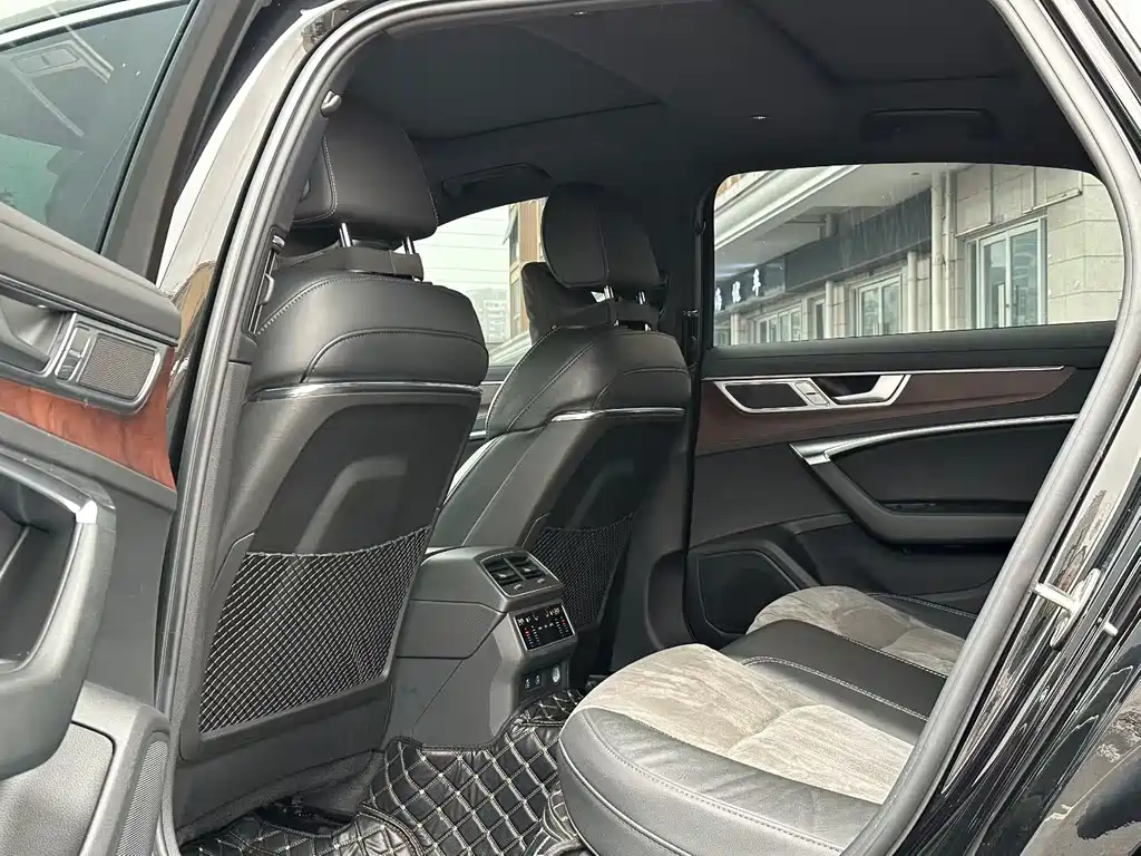 Audi A6L 2023 45 TFSI Premium Dynamic Model купить на сайте DeffCars