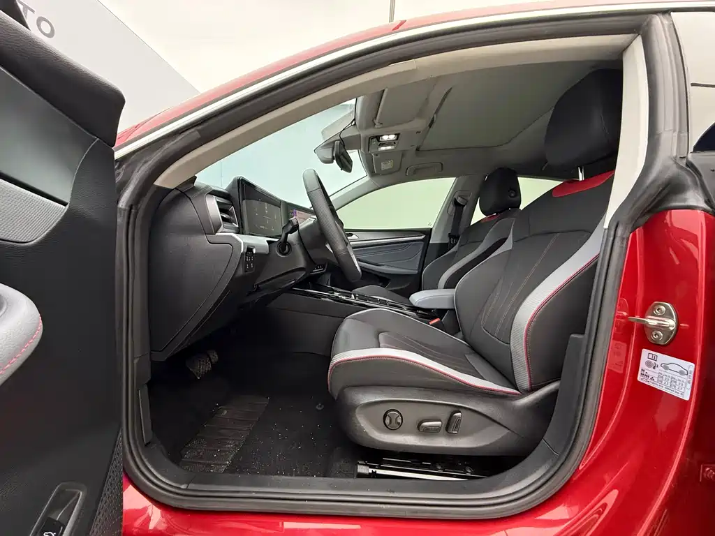 Lingdu 2023 Lingdu L 280TSI DSG Hot Edition купить на сайте DeffCars
