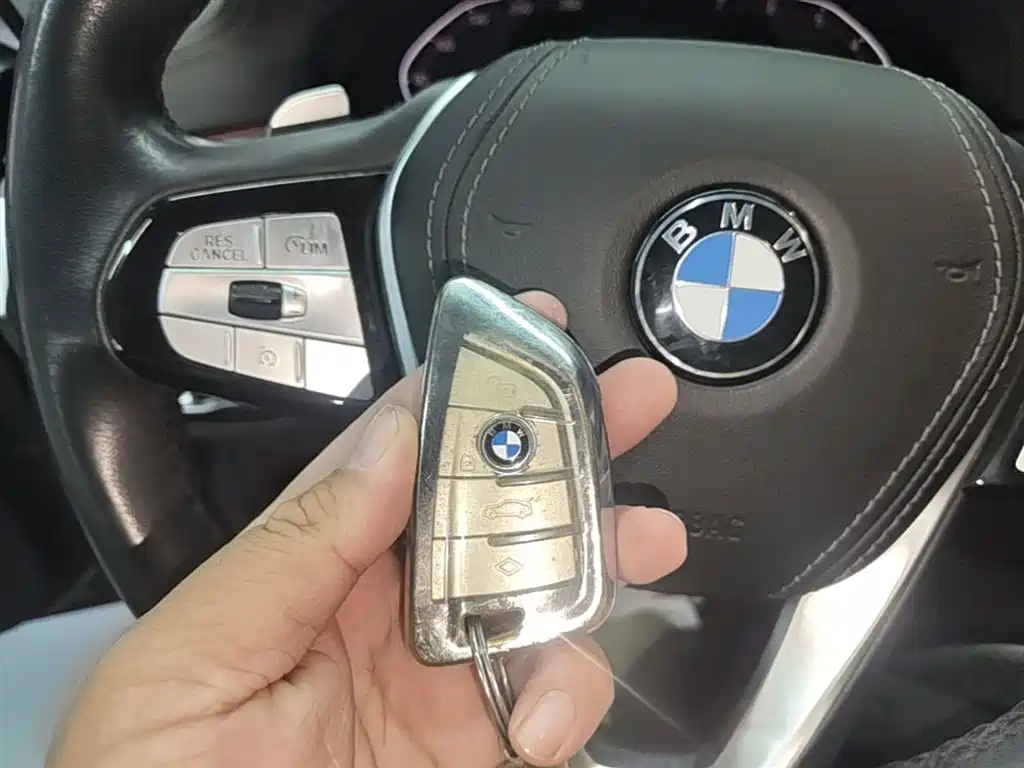 BMW 5 Series 2020 530Li Leading Luxury Package купить на сайте DeffCars