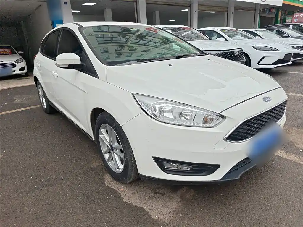 Focus 2018 hatchback classic 1.6L automatic stylish smart mobility version купить на сайте DeffCars