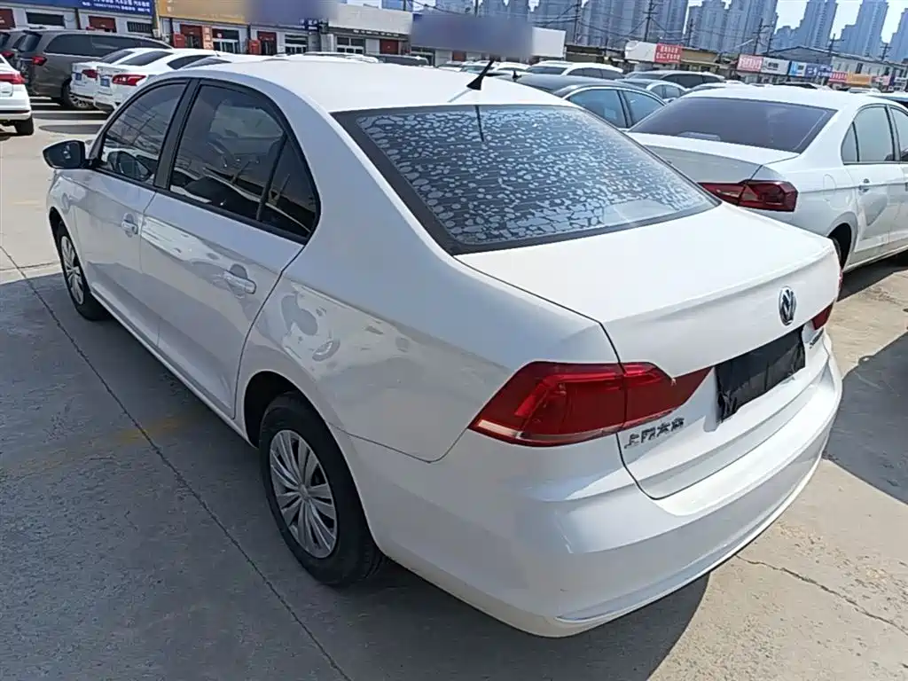 Santana 2021 1.5L automatic fashion version купить на сайте DeffCars