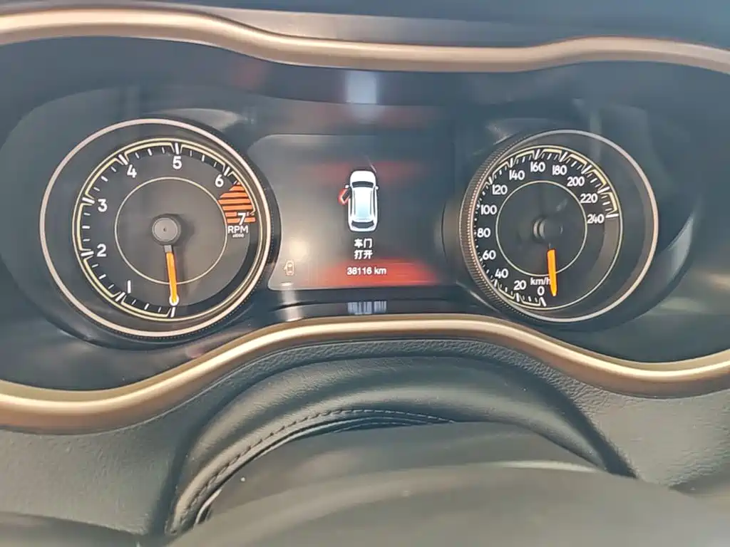 Liberty Light 2017 2.0L Superior Edition купить на сайте DeffCars