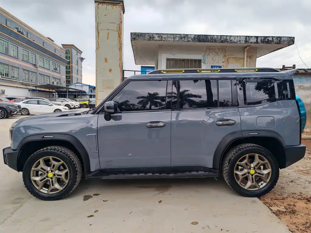 Jietu Traveler 2023 2.0T four-wheel drive crossover PRO купить на сайте DeffCars