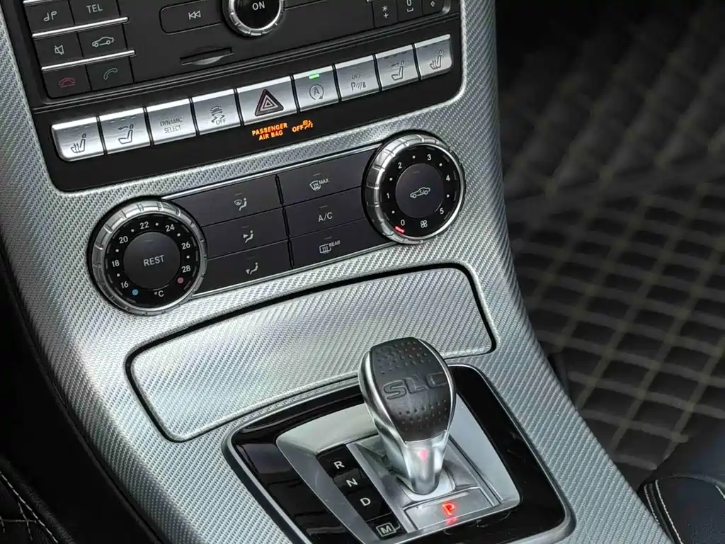 Mercedes-Benz SLC 2016 SLC 200 Fashion Model купить на сайте DeffCars