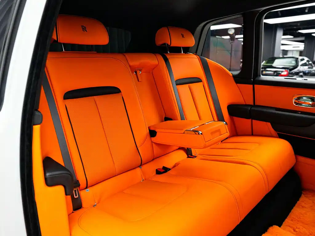 Cullinan 2018 five-seater version купить на сайте DeffCars