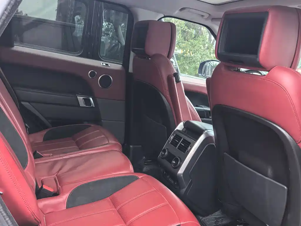 Range Rover Sport 2021 3.0 L6 Black Edition купить на сайте DeffCars