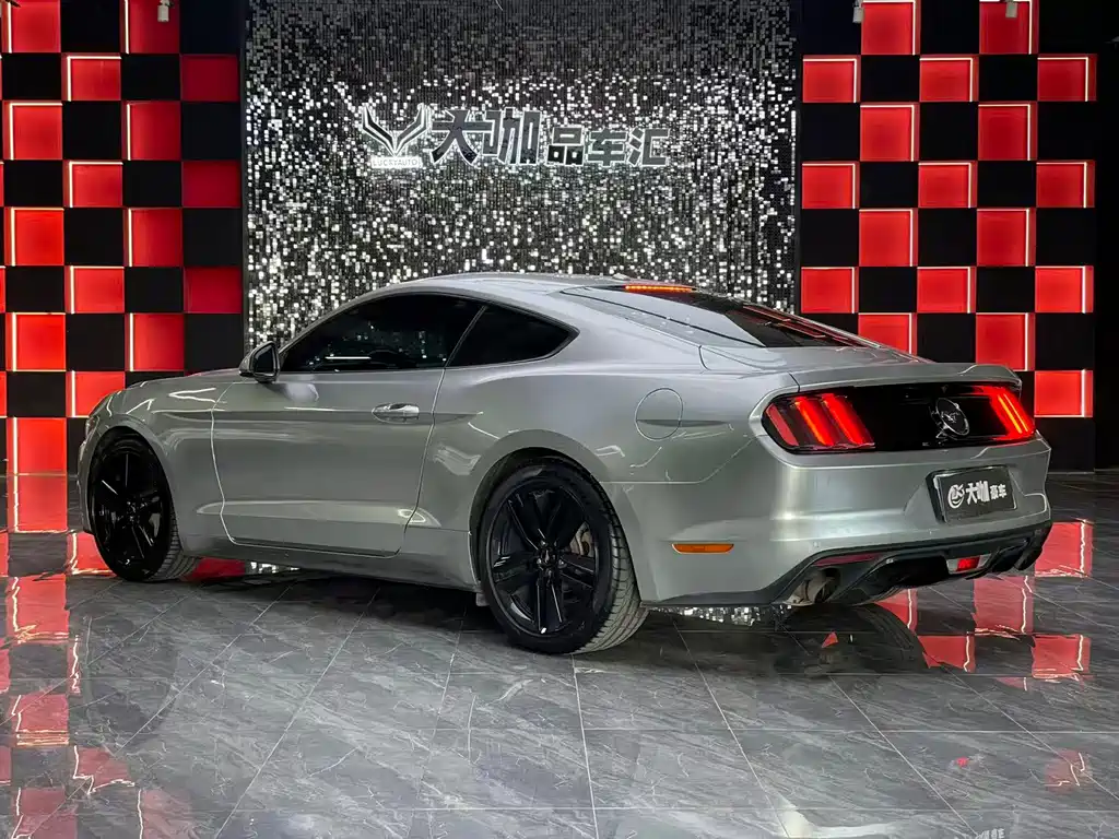 Mustang 2015 2.3T Performance Edition купить на сайте DeffCars