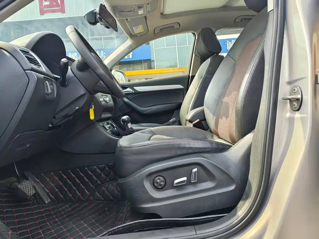 Audi Q3 2018 30th Anniversary Model 30 TFSI Fashion Model купить на сайте DeffCars
