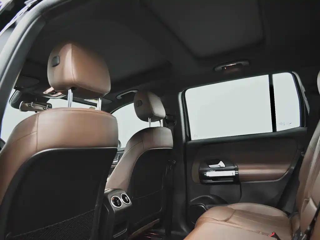 Mercedes-Benz GLB 2024 facelift GLB 220 fashion model купить на сайте DeffCars