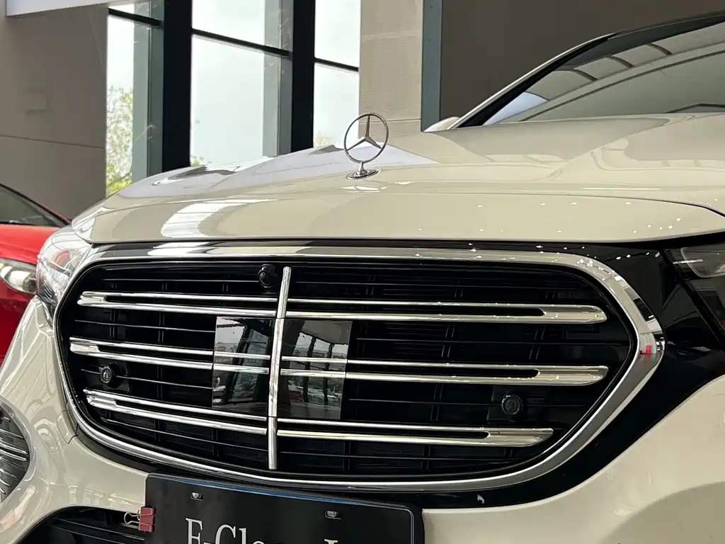 Mercedes-Benz E-Class 2024 E 260 L купить на сайте DeffCars