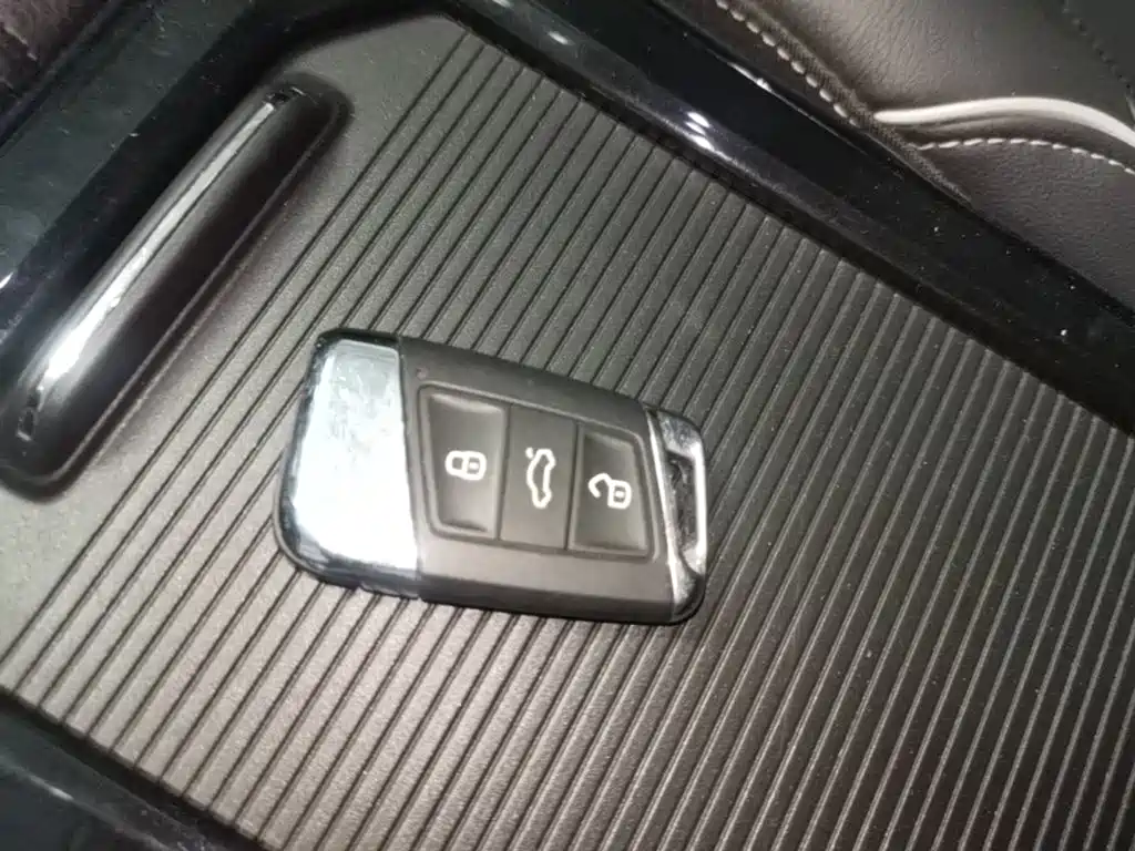 Passat 2022 330TSI Elite Edition купить на сайте DeffCars