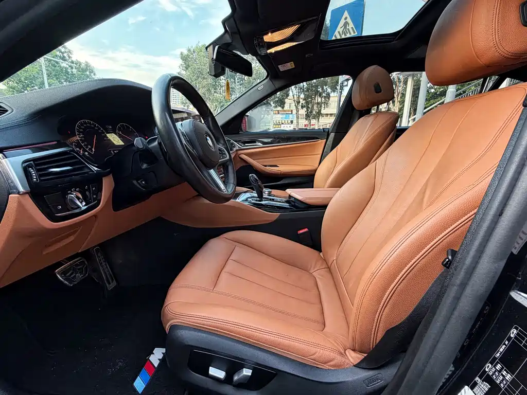 BMW 5 Series 2019 Modified 530Li Leading M Sport Kit купить на сайте DeffCars