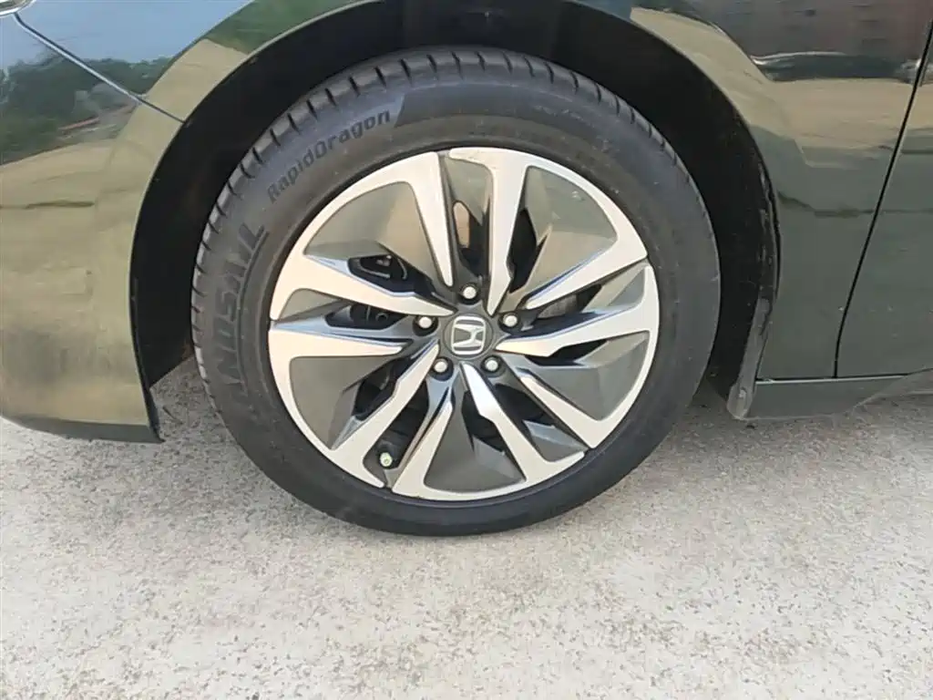 Accord 2018 Sharp Hybrid 2.0L Sharp Collar Edition National VI купить на сайте DeffCars