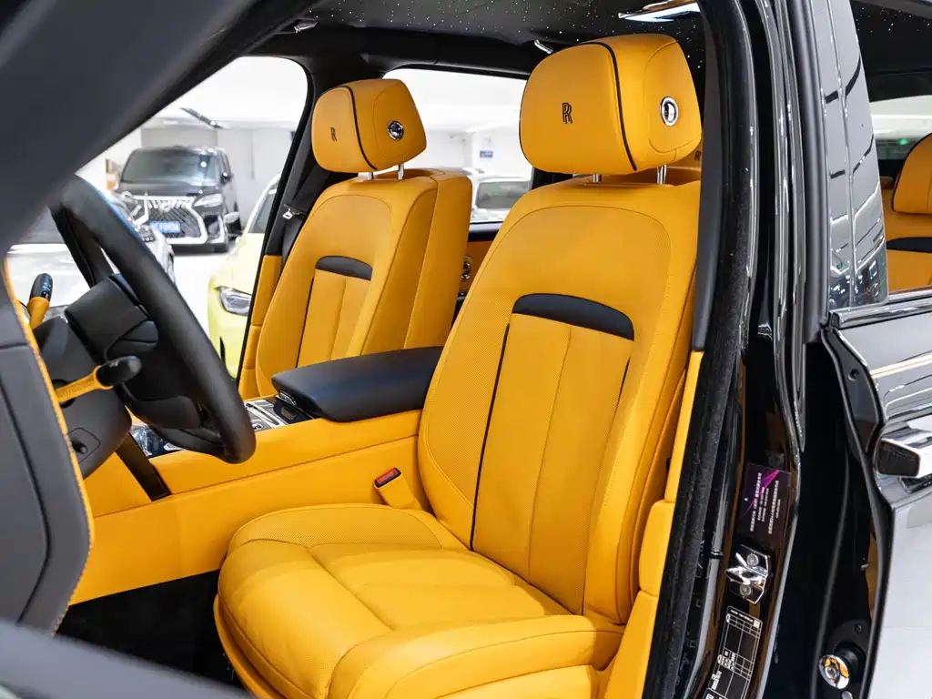 Cullinan 2024 Black Badge купить на сайте DeffCars