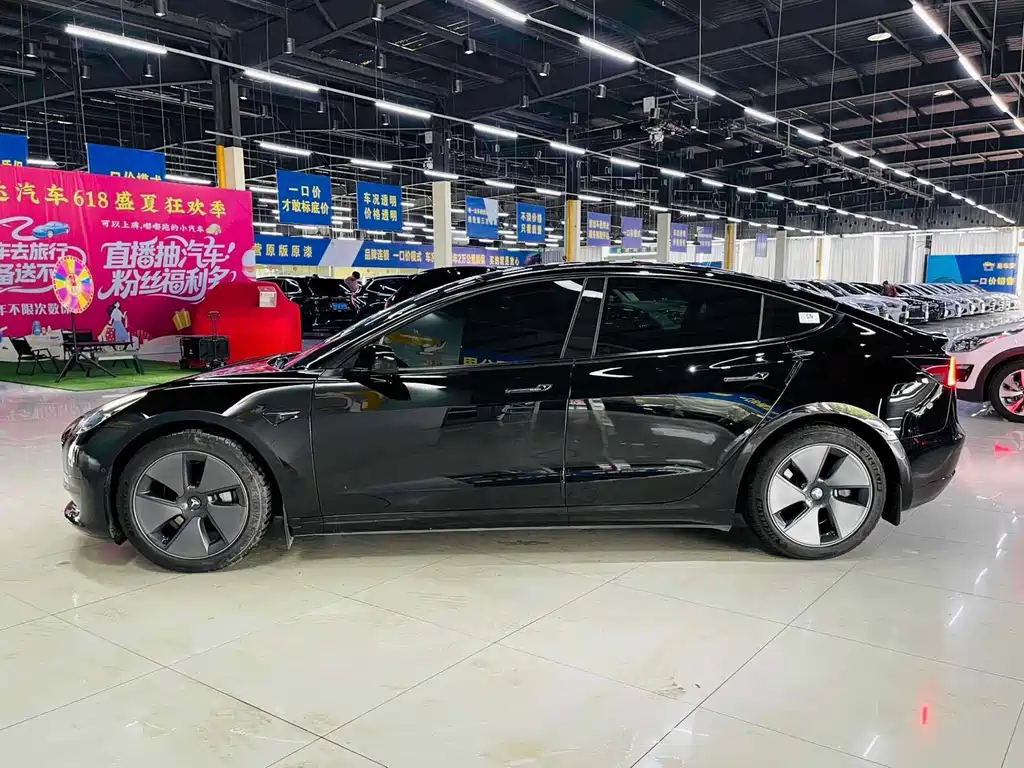 Model 3 2022 rear-wheel drive version купить на сайте DeffCars