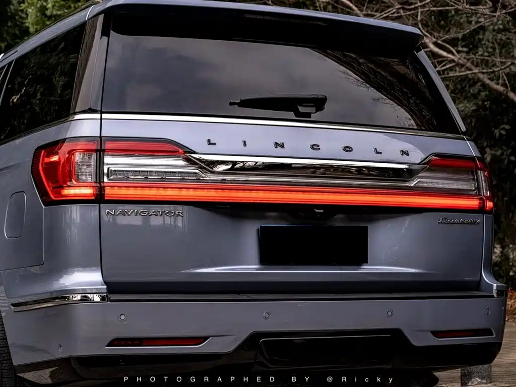 Navigator 2020 3.5T President Series купить на сайте DeffCars