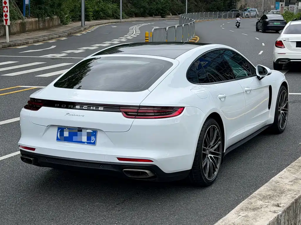 Panamera 2019 Panamera 2.9T купить на сайте DeffCars