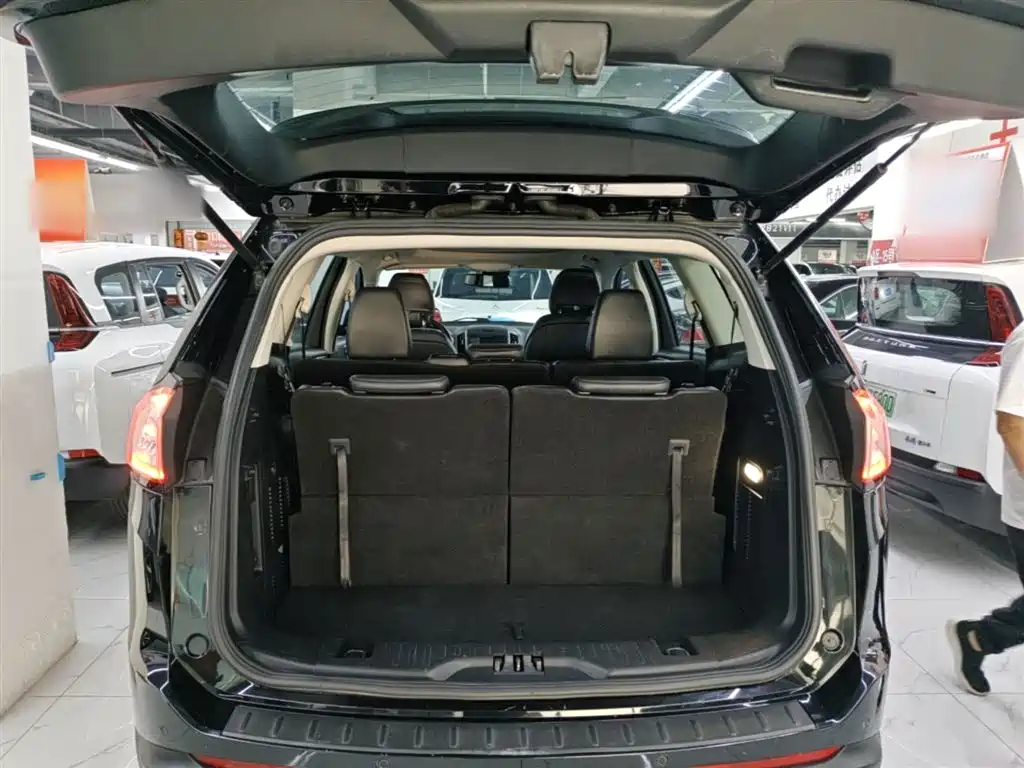 Ruijie 2018 EcoBoost 245 2WD Platinum 7-seater National V купить на сайте DeffCars
