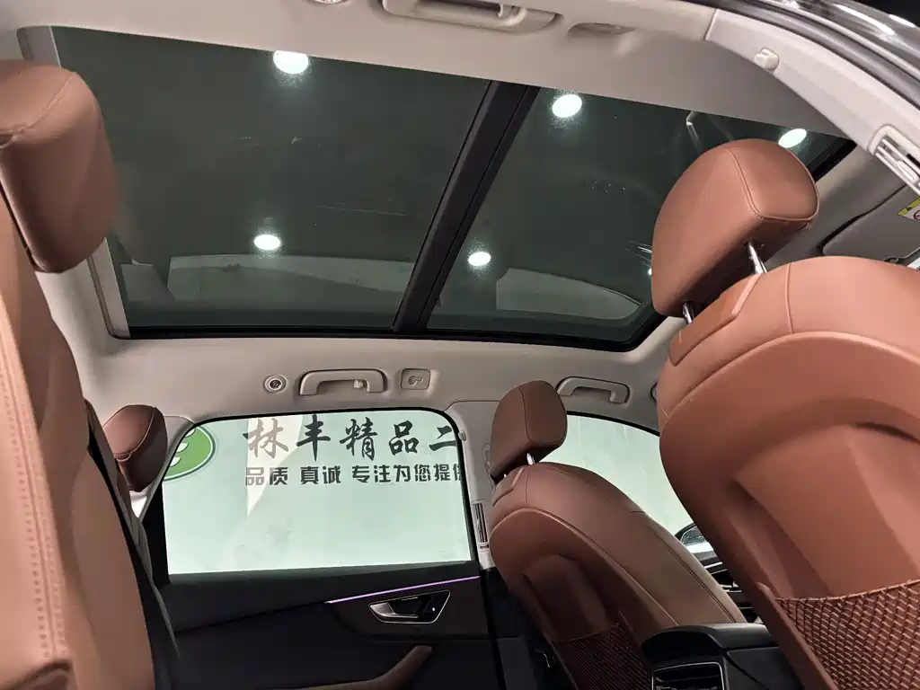 Audi Q7 2022 55 TFSI quattro S line sports купить на сайте DeffCars