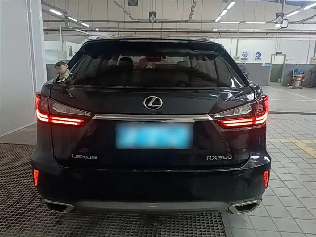 Lexus RX 2016 300 2WD Elite Edition National V купить на сайте DeffCars