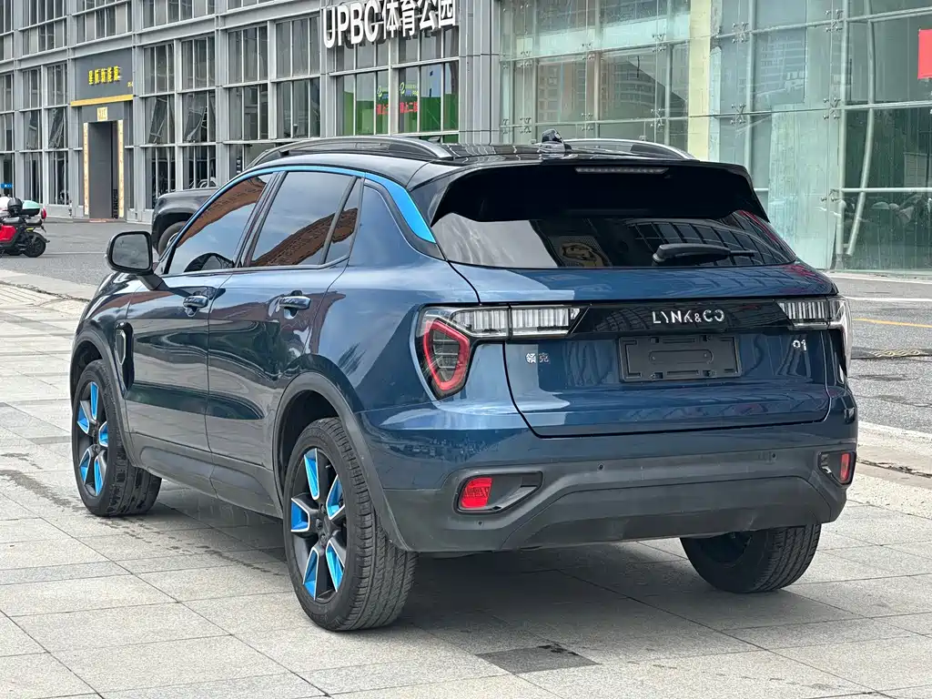 Lynk & Co 01 2017 2.0T 2WD Yao Pro Edition купить на сайте DeffCars