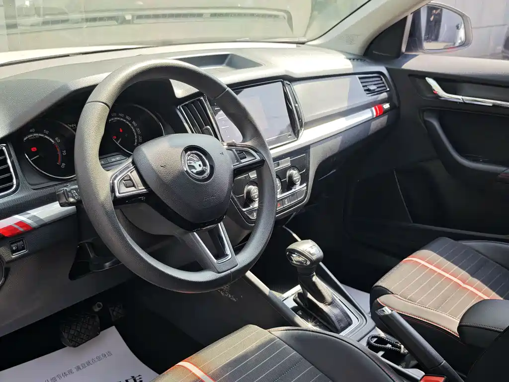 Komic 2020 GT TSI230 DSG Ultimate Edition National VI купить на сайте DeffCars