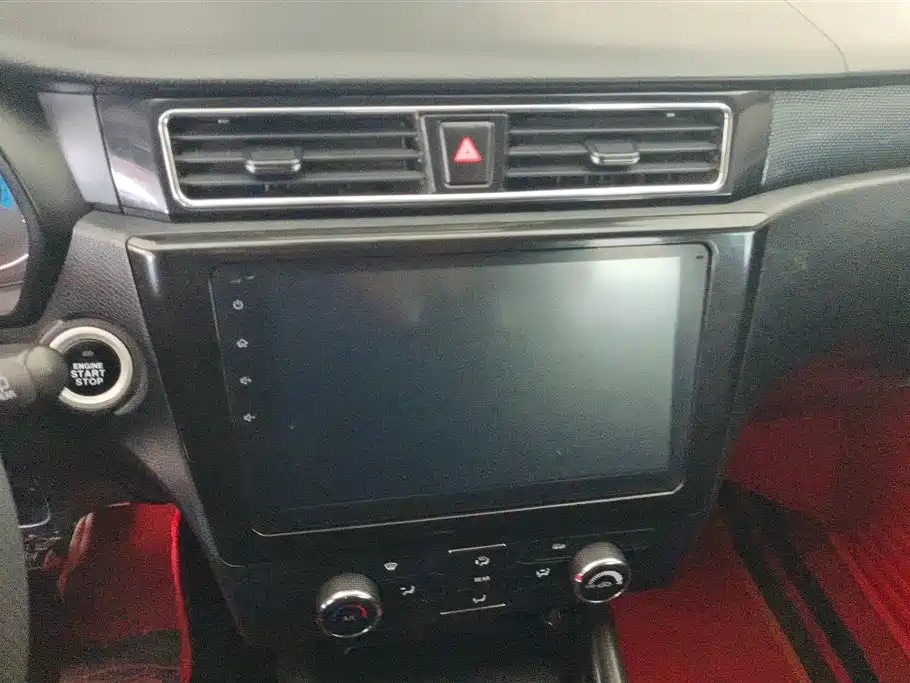 Fengguang 580 2017 facelift 1.5T CVT luxury model купить на сайте DeffCars