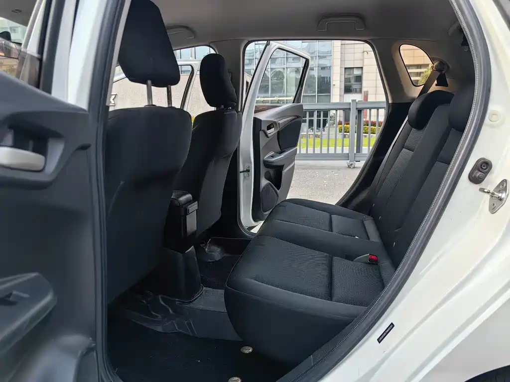 Fit 2016 1.5L LX CVT comfort model купить на сайте DeffCars