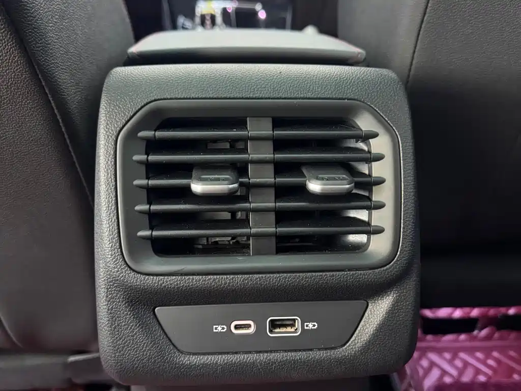 Lingdu 2022 Lingdu L 280TSI DSG Hot Edition купить на сайте DeffCars