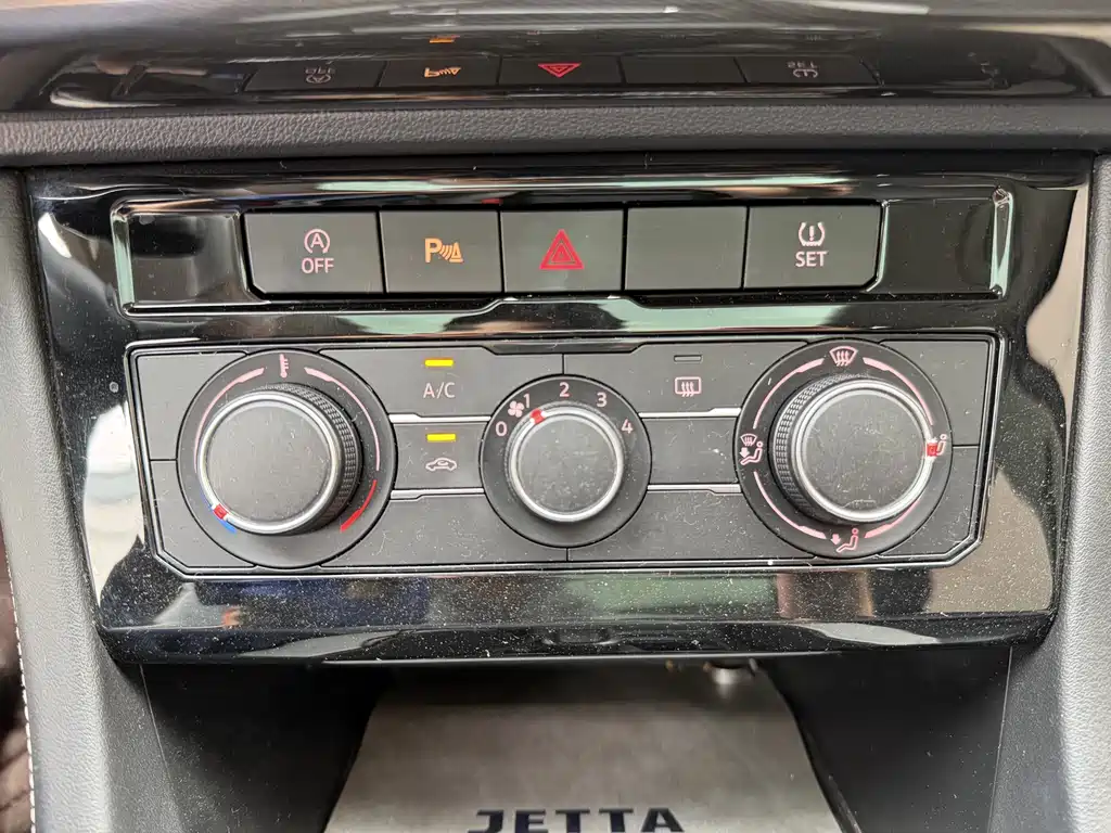Jetta VS7 2022 280TSI automatic high-gloss enjoyment version купить на сайте DeffCars