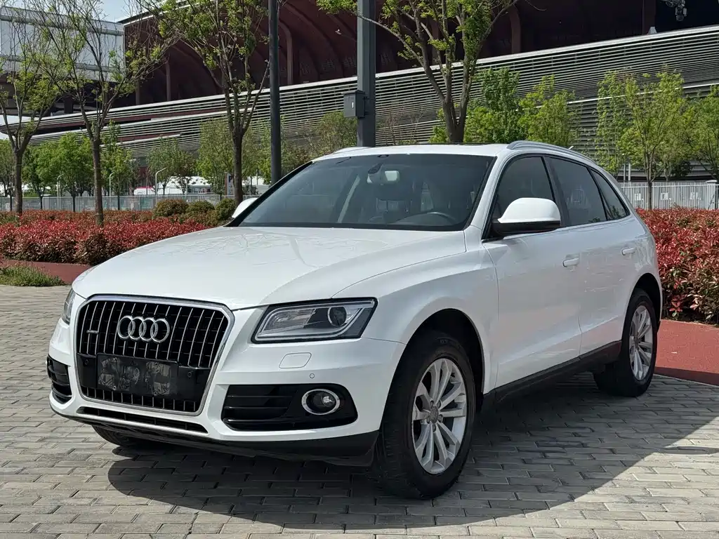 Audi Q5 2015 40 TFSI Technology купить на сайте DeffCars