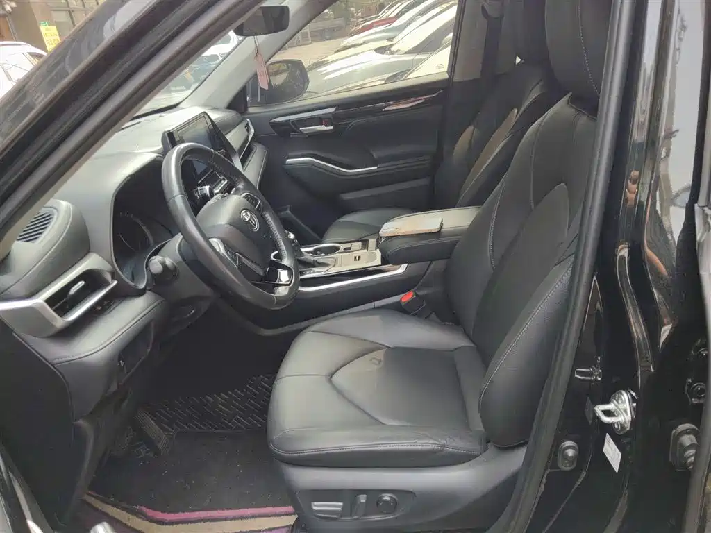 Highlander 2022 dual engine 2.5L four-wheel drive luxury version 7 seats купить на сайте DeffCars