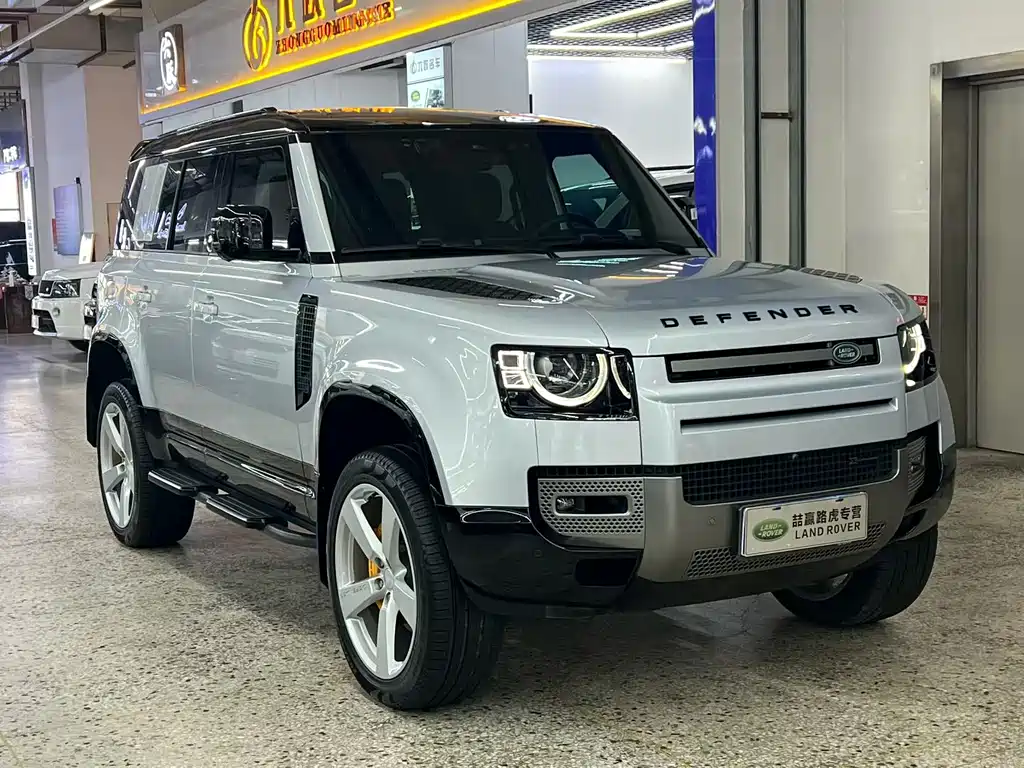 Land Rover Defender 2023 110 3.0T P400 X-DYNAMIC HSE купить на сайте DeffCars