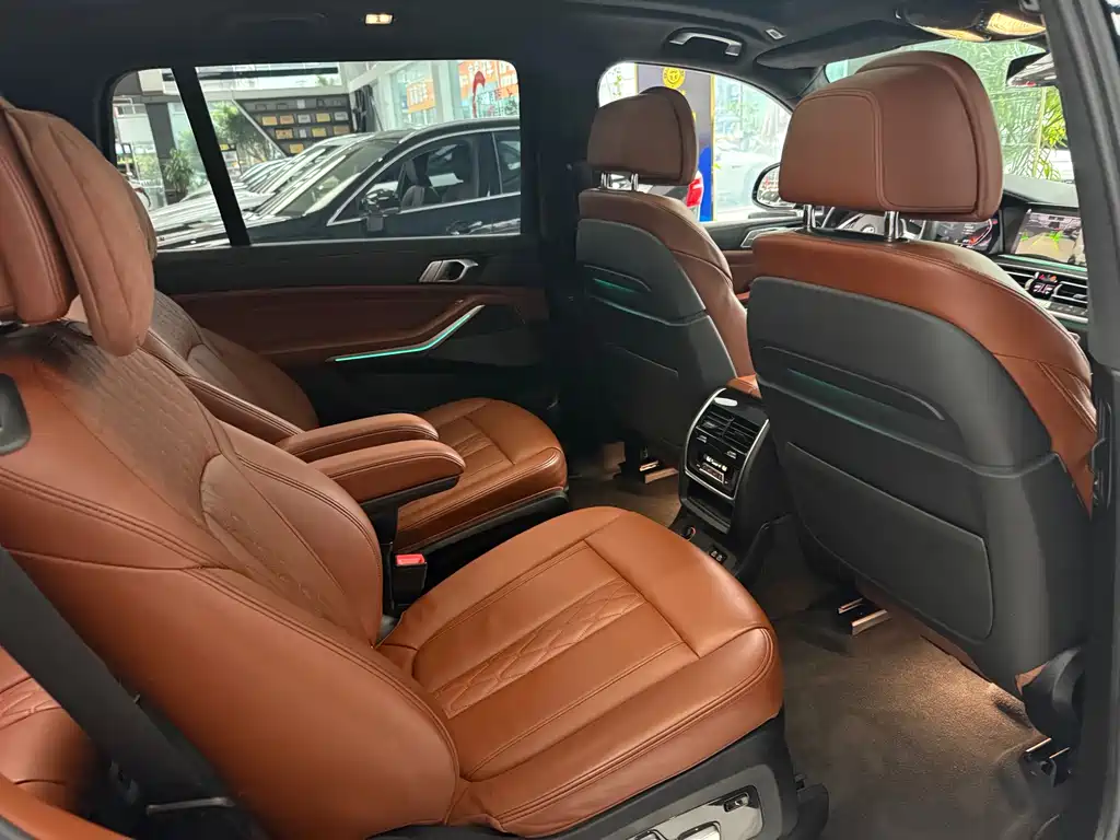 BMW X7 2021 xDrive40i Exclusive M Sports Package купить на сайте DeffCars