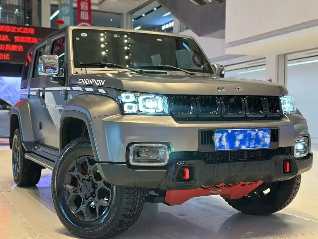 Beijing off-road BJ40 2022 2.0T automatic four-wheel drive ring tower championship version купить на сайте DeffCars