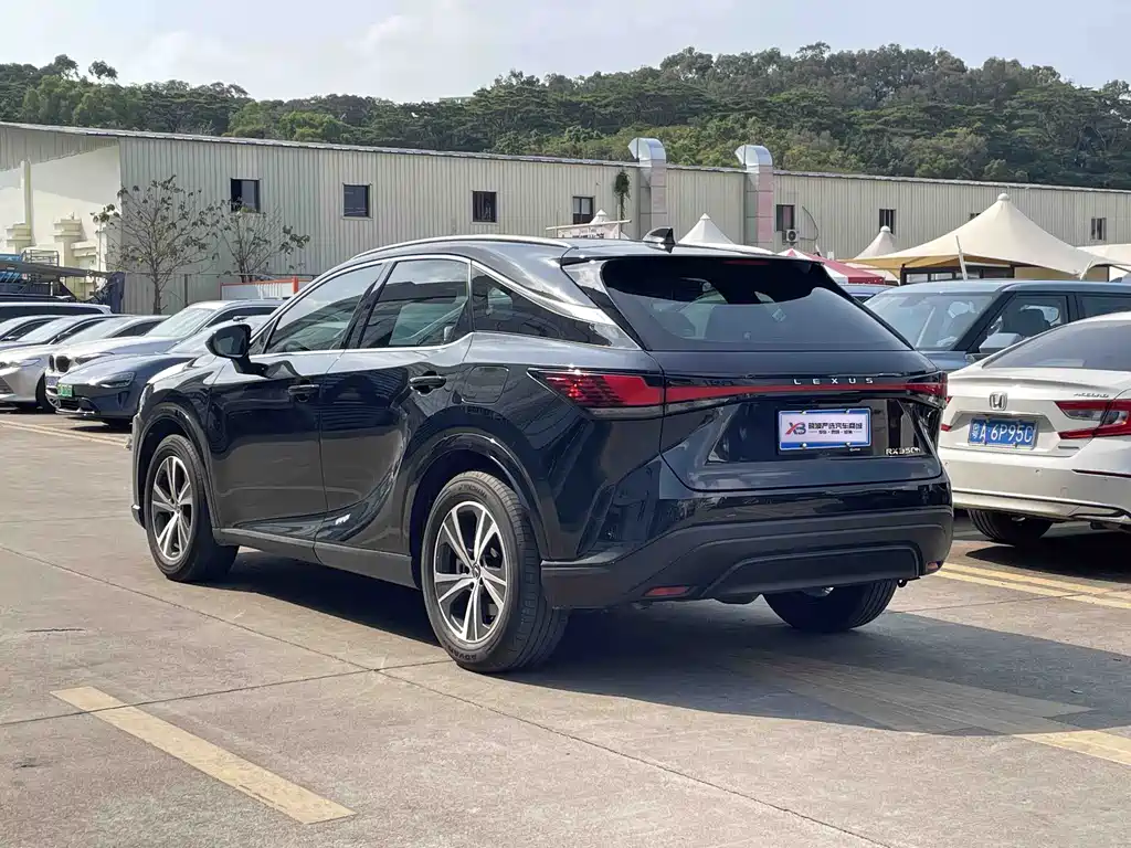 Zhiji LS6 2023 Max Standard Edition купить на сайте DeffCars