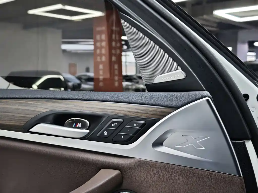 BMW X3 2022 xDrive30i Advanced M Night Package купить на сайте DeffCars