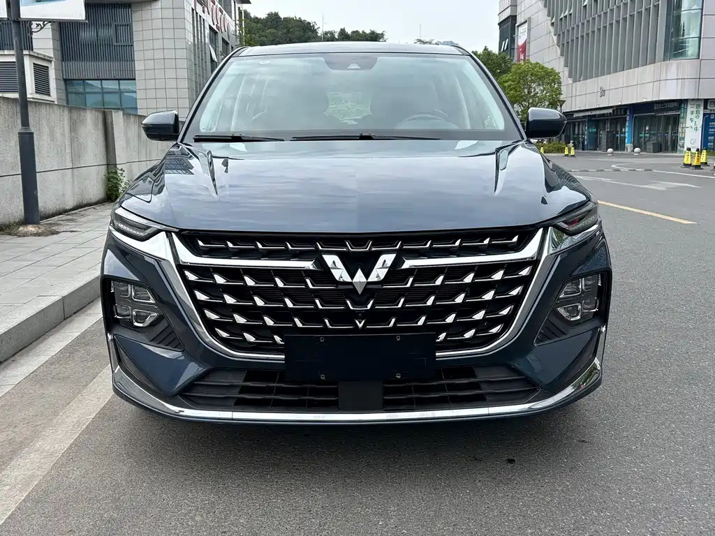 Wuling Capgemini 2023 280T CVT Excellent Type купить на сайте DeffCars