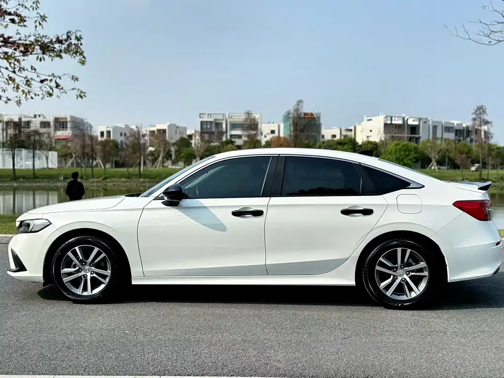 Civic 2023 240TURBO CVT Powerful Edition купить на сайте DeffCars