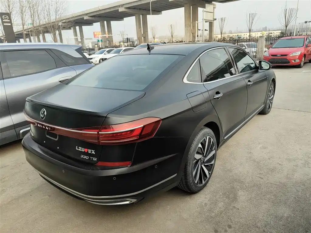 Passat 2022 330TSI Starry Sky Deluxe Edition купить на сайте DeffCars