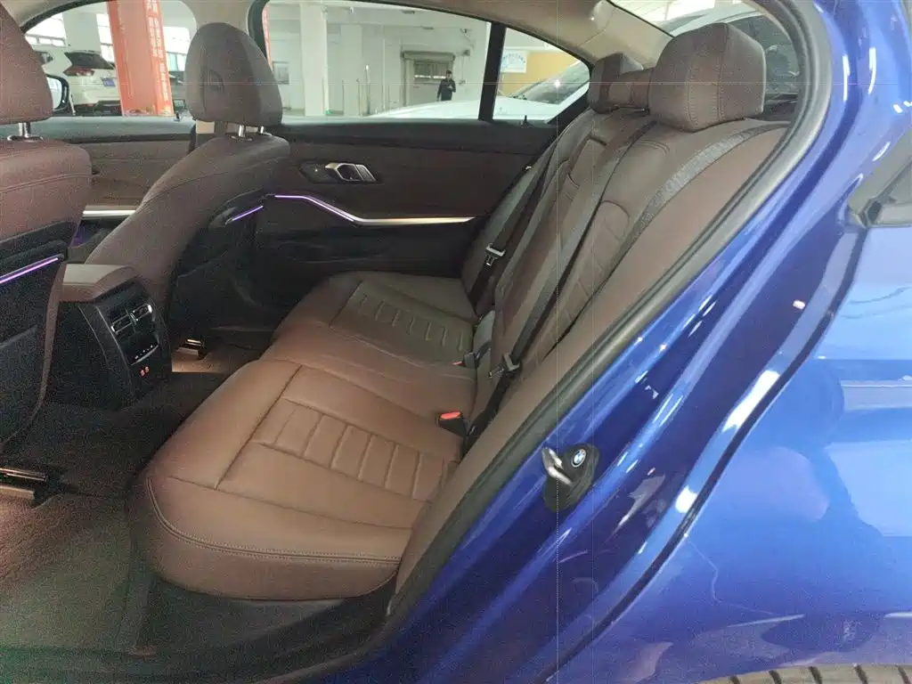BMW 3 Series 2021 Facelift 2 325Li M Sports Night Package купить на сайте DeffCars