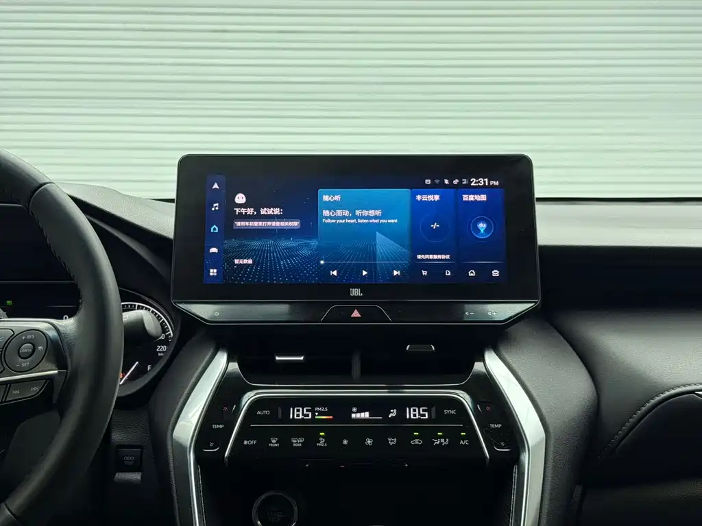 Vesa 2022 2.0L CVT two-wheel drive premium version купить на сайте DeffCars
