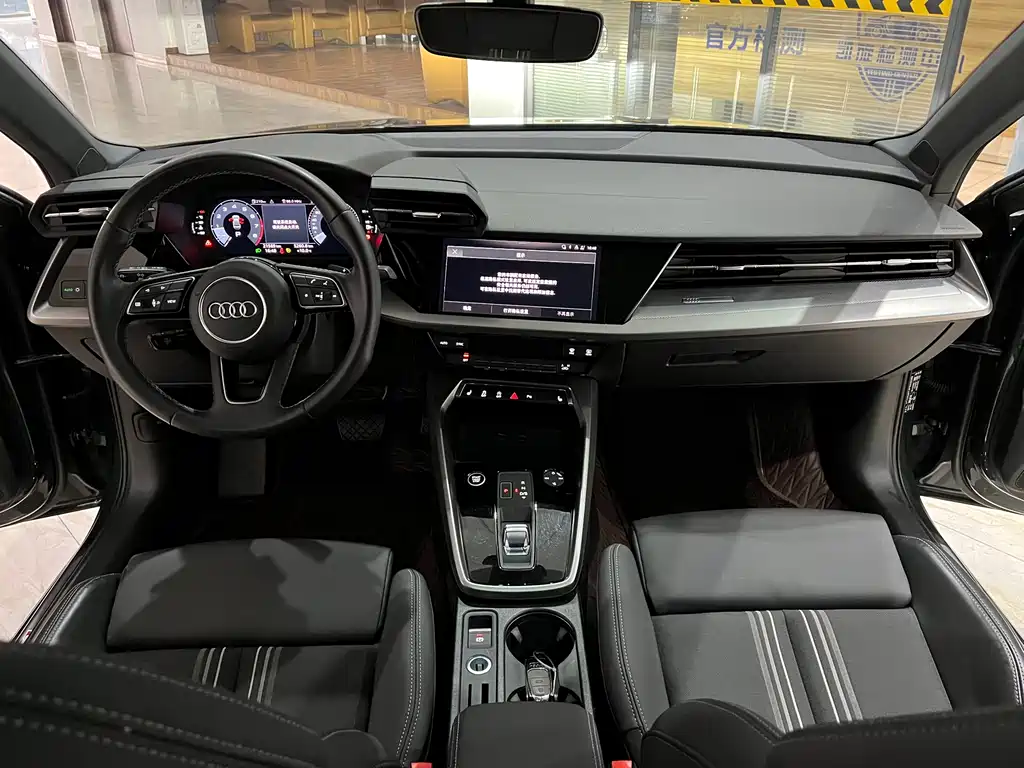 Audi A3 2023 facelift A3L Limousine 35 TFSI fashionable and sporty купить на сайте DeffCars