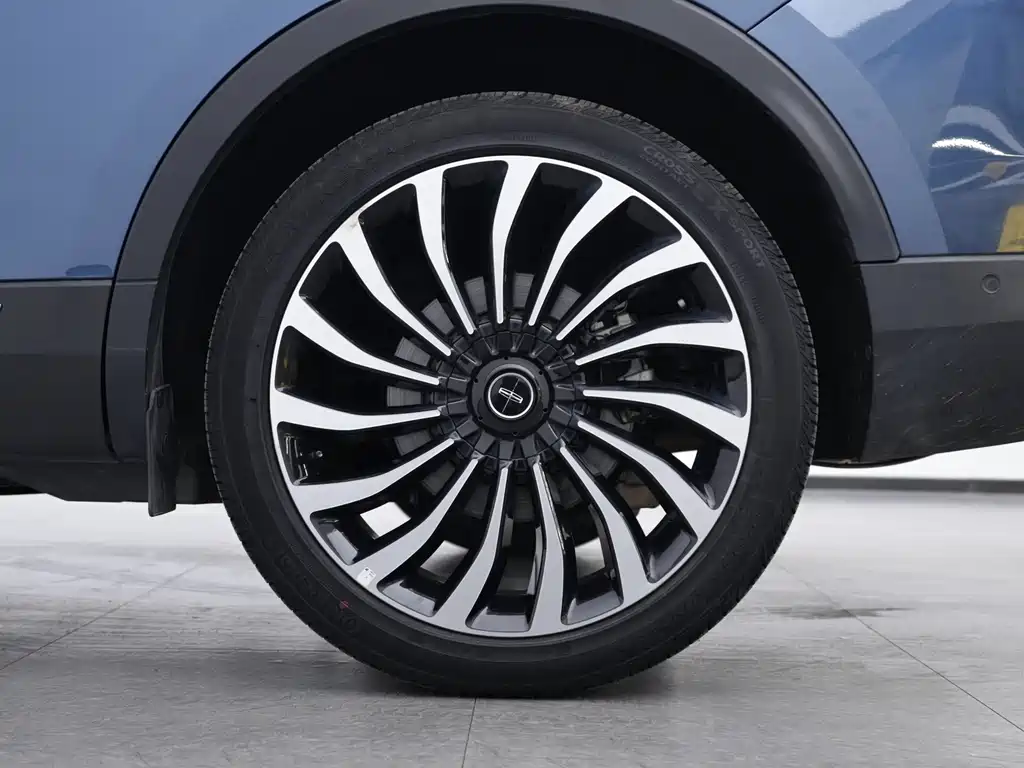 Voyager 2021 2.7T 4WD Presidential Edition купить на сайте DeffCars