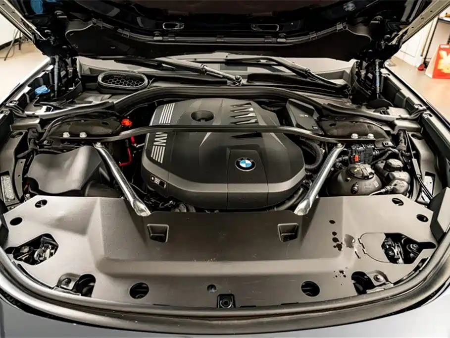 BMW 7 Series 2023 740Li Leading M Sports Package купить на сайте DeffCars