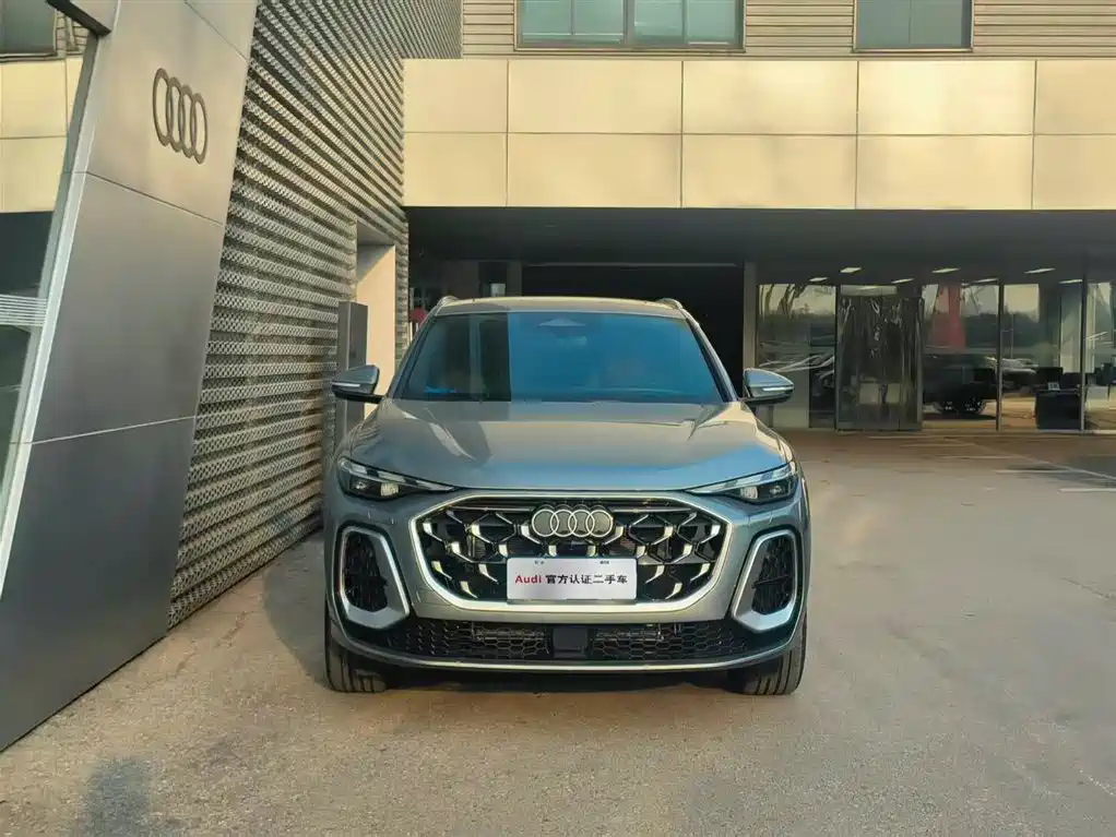 Audi Q5L 2026 2.0T smart hybrid luxury model купить на сайте DeffCars